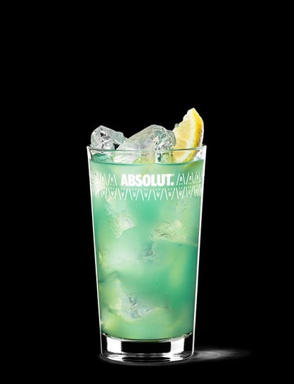 Drinks & cocktails with Blue Curacao | Absolut Drinks