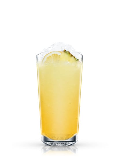 Pineapple Cooler Recipe | Absolut Drinks