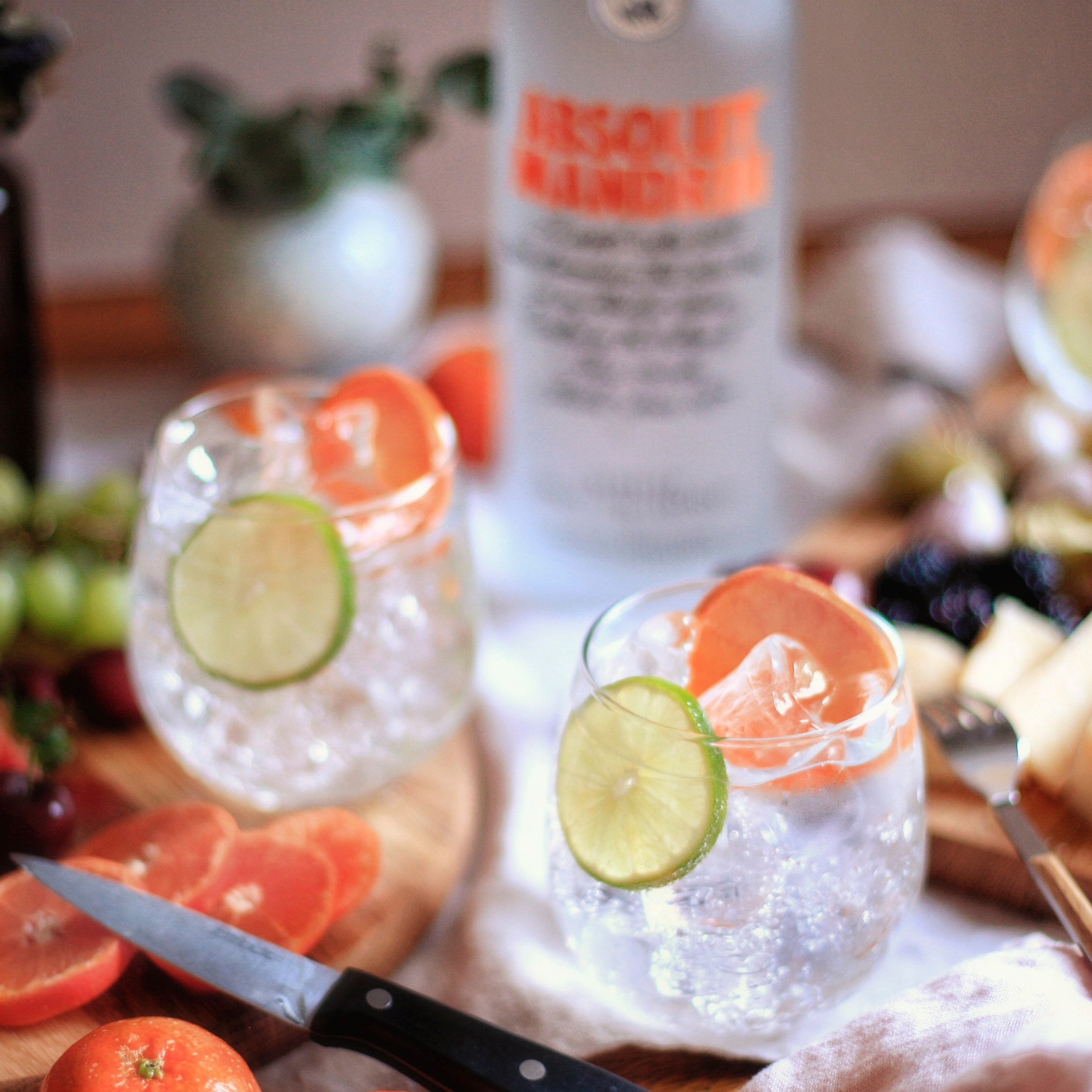 Absolut On Instagram The Absolut Mandarin Mule The Sweet Taste Of Mandarin With A Ginger Kick Click More Fo Absolut Mandarin Mandarine Recipes Sweet Taste