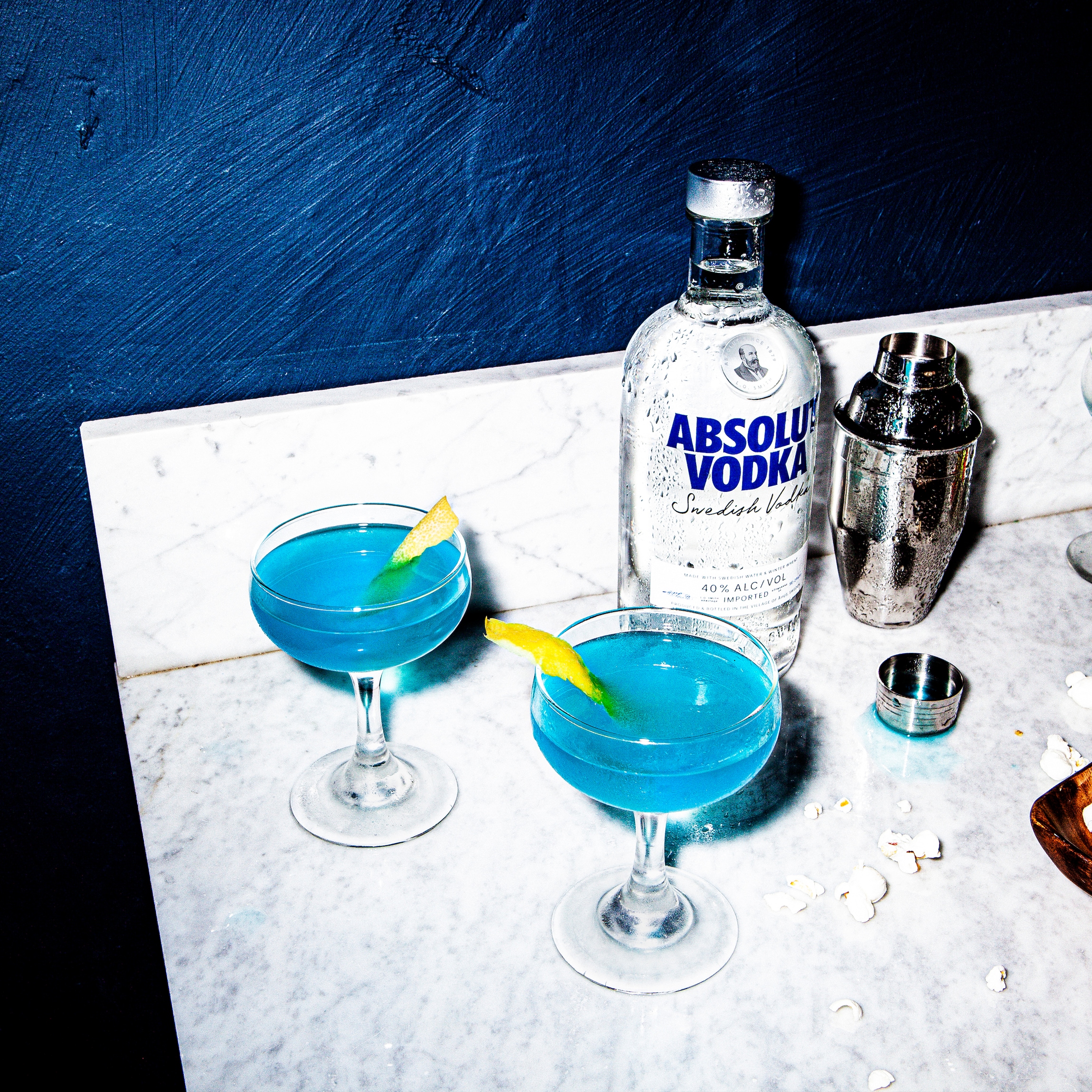 Blue Cosmopolitan Receta | Absolut Drinks