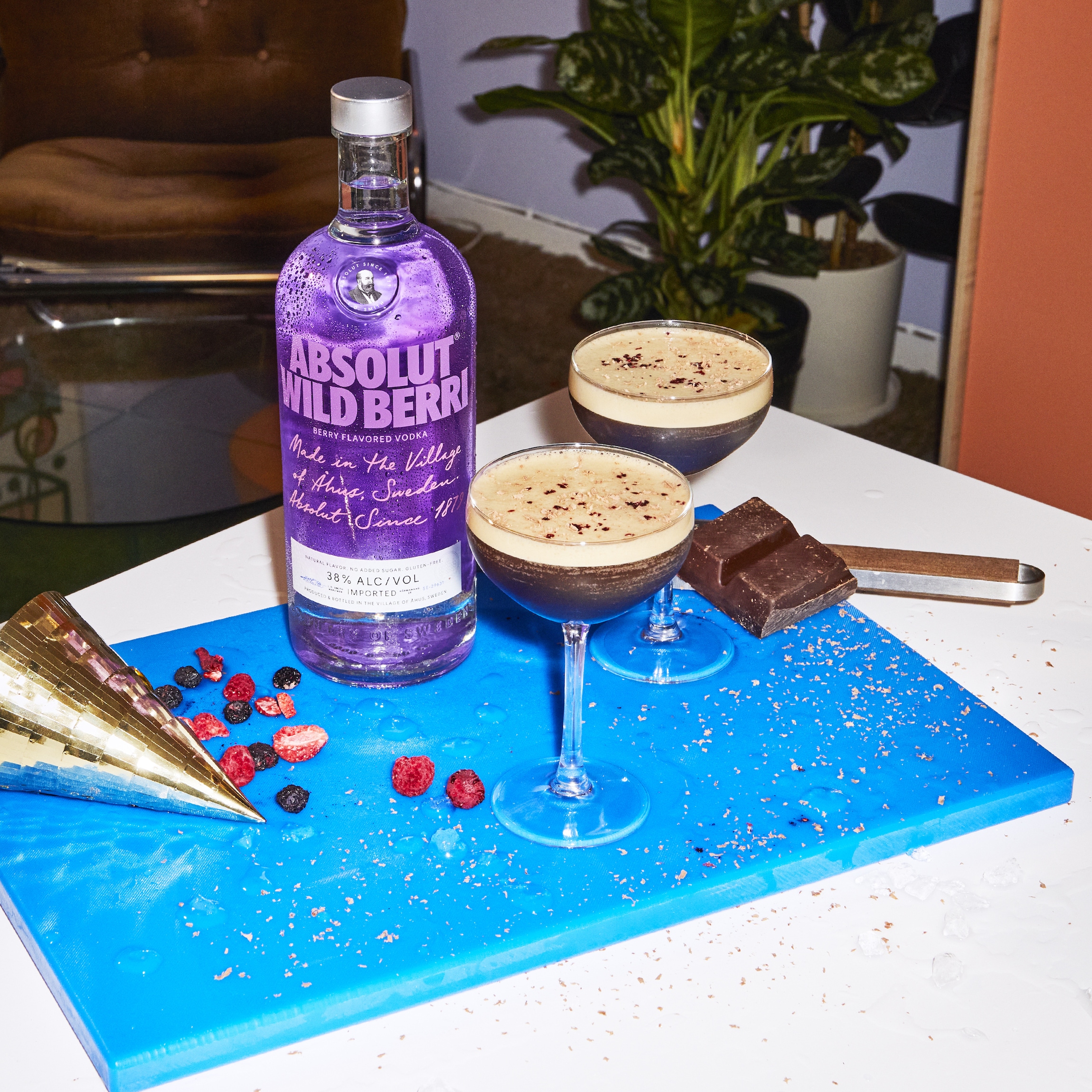 Absolut Wild Berri Espresso Martini Recipe Absolut Drinks 4771