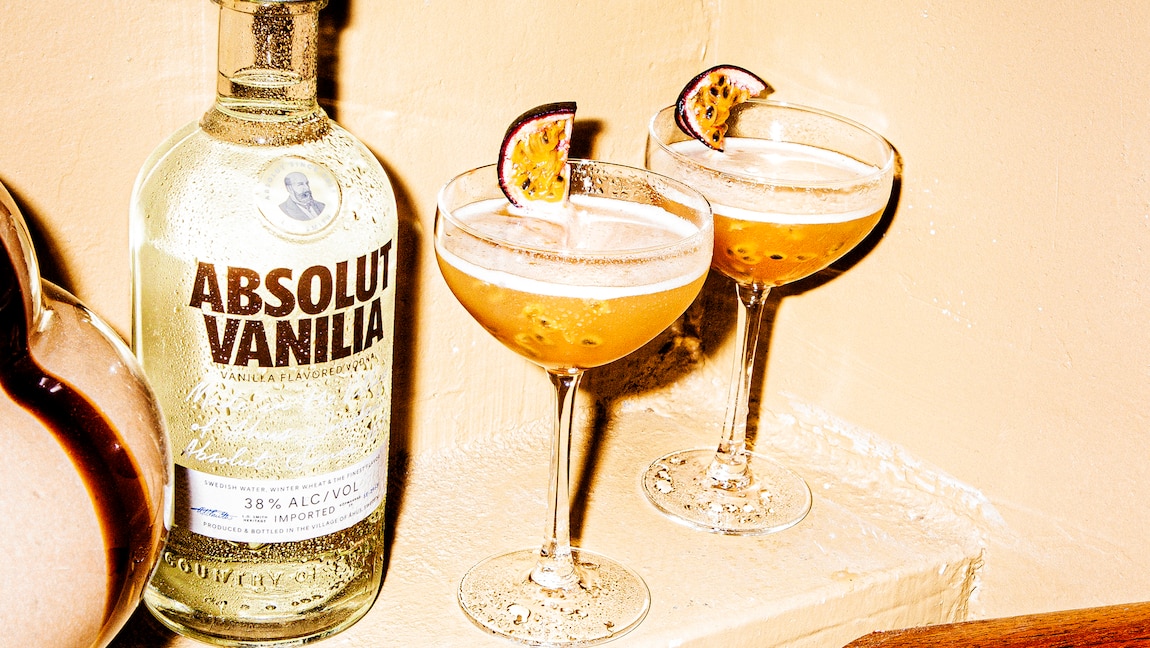Lemon Vanilla Vodka Cocktail - Delicious Vanilla Vodka Drink