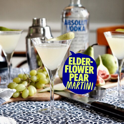 elderflower & pear martini in environment