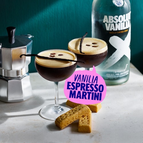 vanilia espresso martini in environment