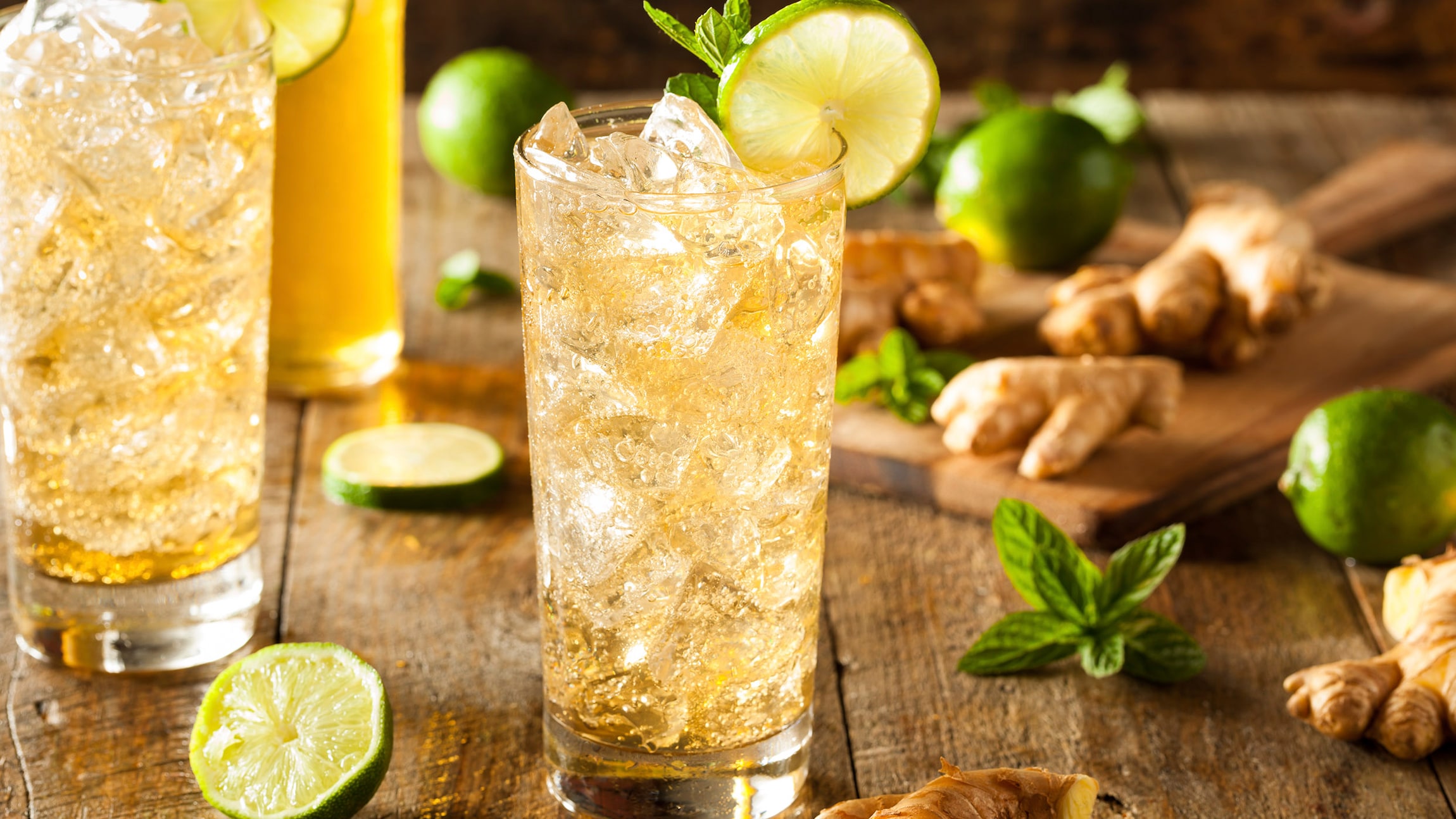 Drinks & Cocktails With Ginger Ale | Absolut Drinks