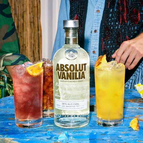 Bugsering Hobart skive Drinks & Cocktails with Absolut Vanilia | Absolut Drinks