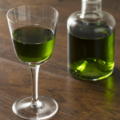 Bebidas y cócteles con Pernod Absinthe | Absolut