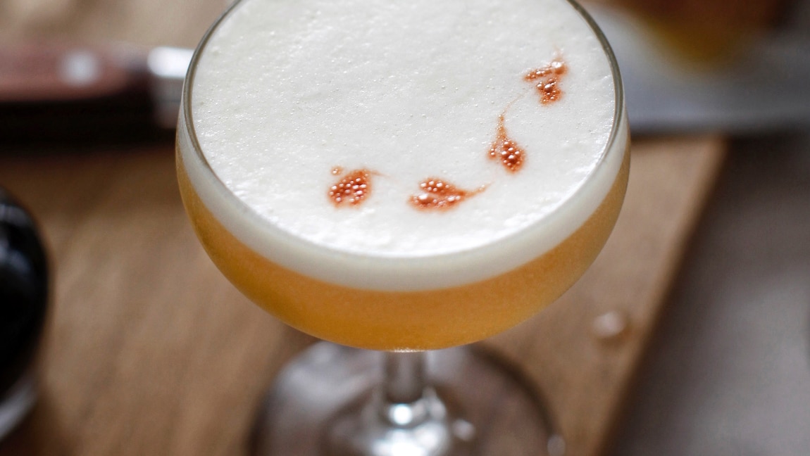 Pisco Sour - Classic Recipe & History - Vintage American Cocktails